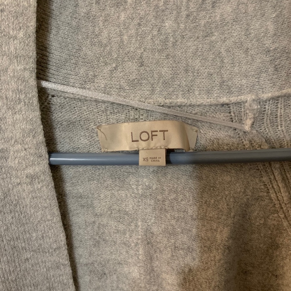 Sweater - Picture 3 of 4